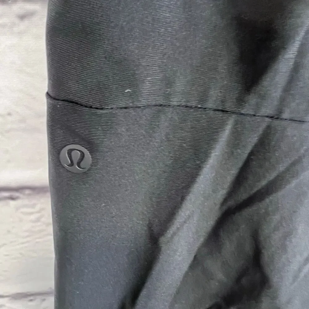 Lululemon Black Jogger Pants Women’s Athletic Running Lounge Travel Stretch Acti - Picture 8 of 9